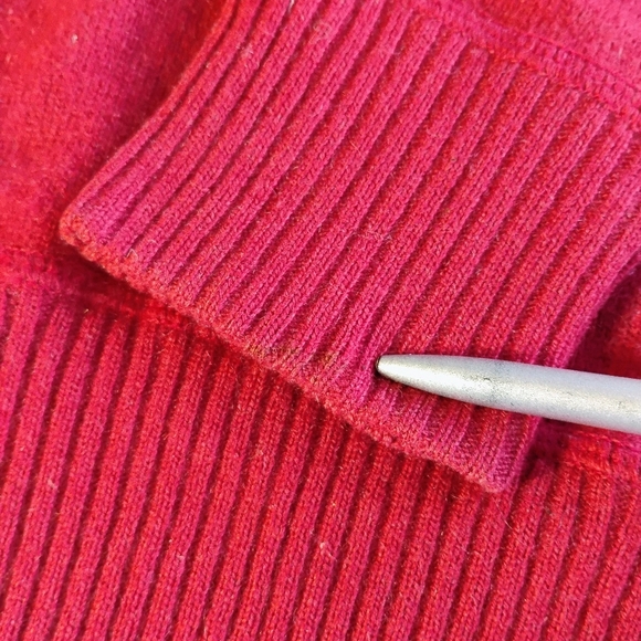 Vintage Precious Fibers Cashmere Sweater Womens Medium Red Crewneck Casual - Picture 9 of 13